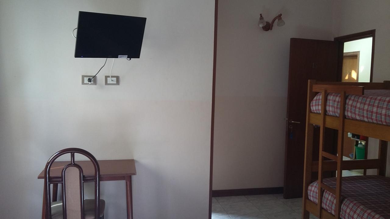 Hotel Atlantico Comodoro Rivadavia Kültér fotó